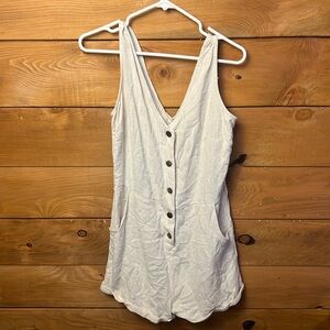 V-Neck Button-Up Romper Womens‎ Lg off white Pockets Summer Casual Beach Party